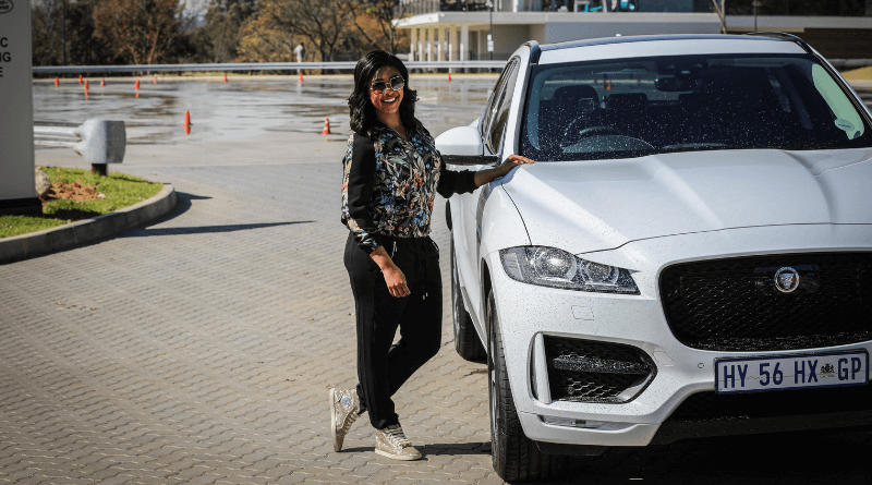 Car Choice,Minnie Dlamini,jaguar,